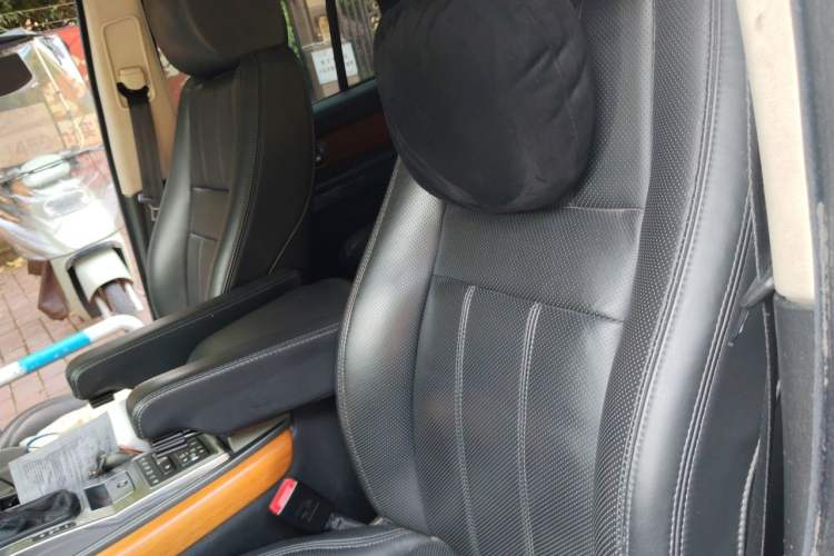 Used Land Rover Range Sport 2011 3.0 TDV6 Diesel Version Left Front Seat