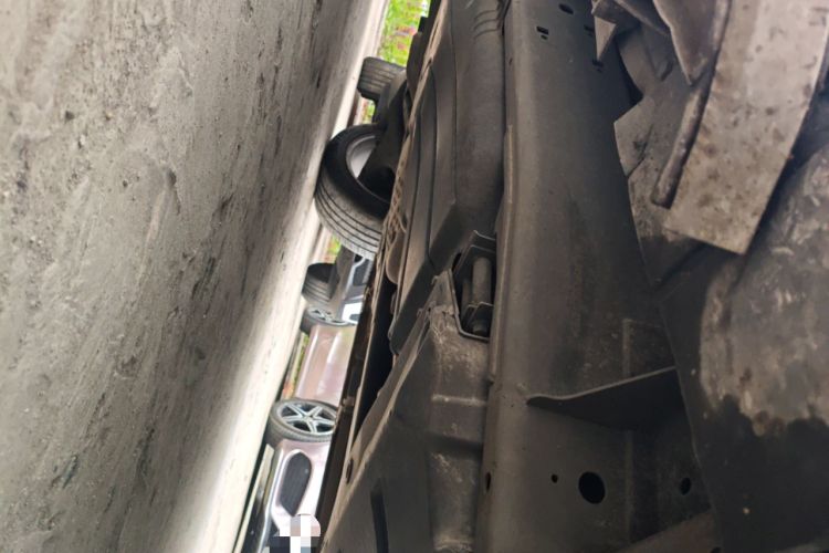 Used Land Rover Range Sport 2011 3.0 TDV6 Diesel Version Chassis Front Right