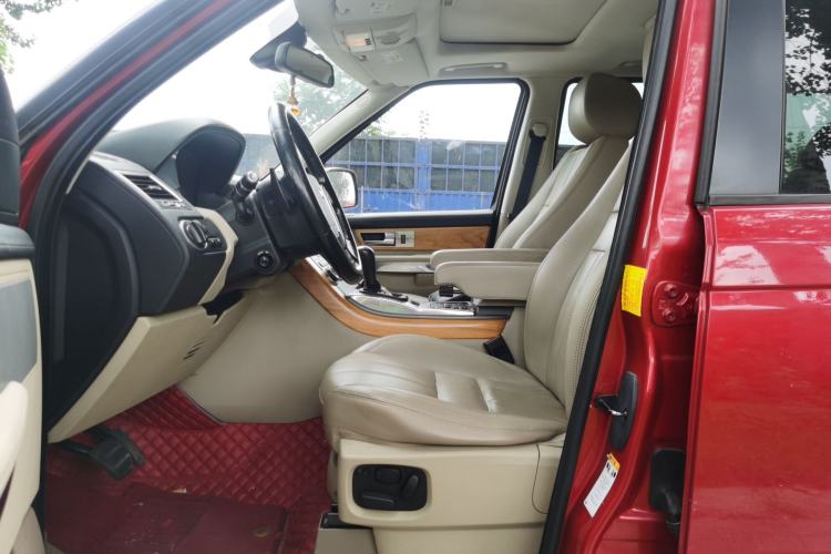 Used Land Rover Range Sport 2011 5.0 NA V8 HSE Left Front Seat