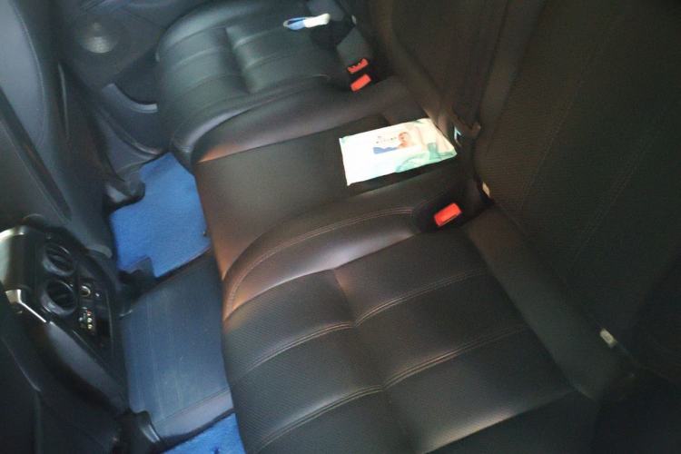 Used Land Rover Range Sport 2011 5.0 NA V8 HSE Left Rear Seat
