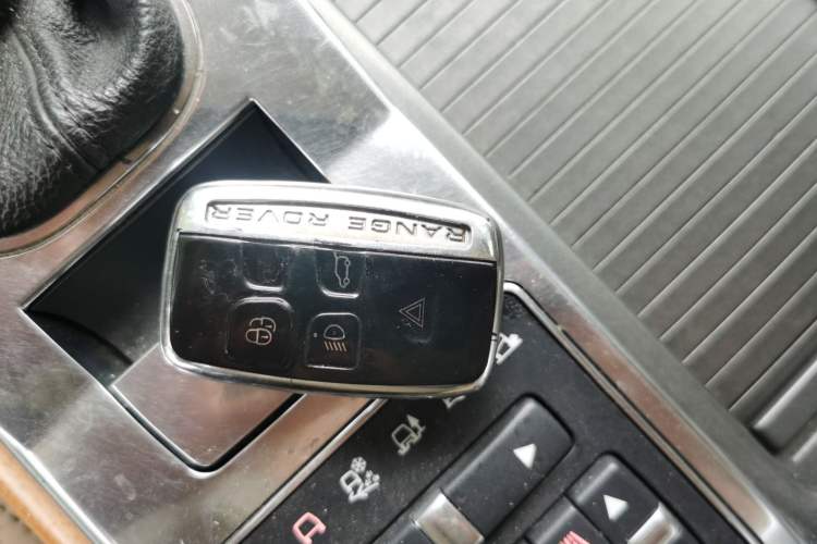 Used Land Rover Range Sport 2011 5.0 NA V8 HSE Vehicle Key