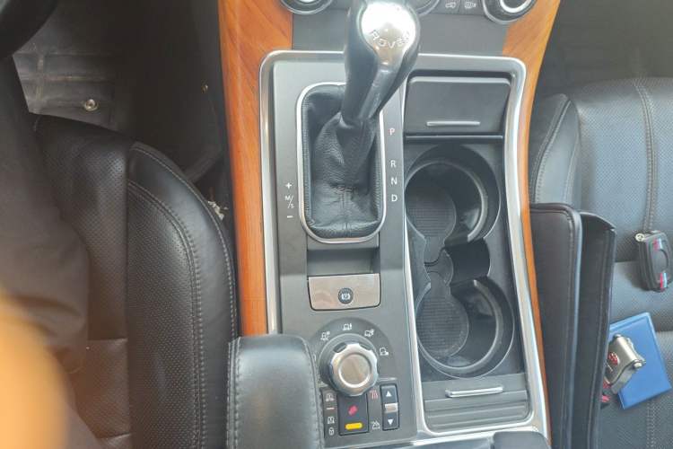 Used Land Rover Range Sport 2011 3.0 TDV6 Diesel Version Gear Lever