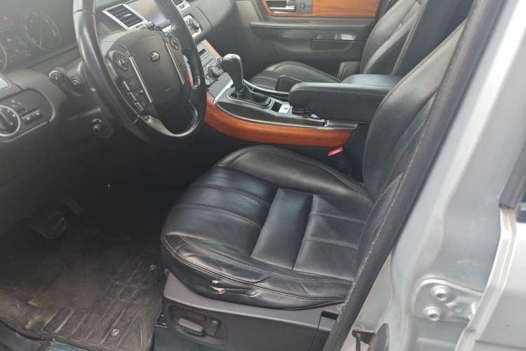 Used Land Rover Range Sport 2011 3.0 TDV6 Diesel Version Left Front Seat