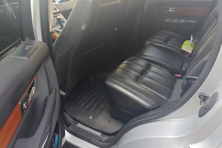 Used Land Rover Range Sport 2011 3.0 TDV6 Diesel Version Left Rear Seat