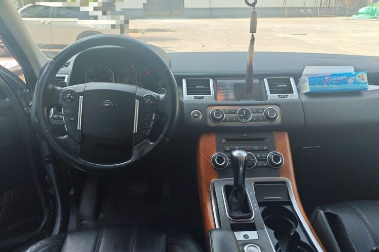 Used Land Rover Range Sport 2011 3.0 TDV6 Diesel Version Steering Wheel