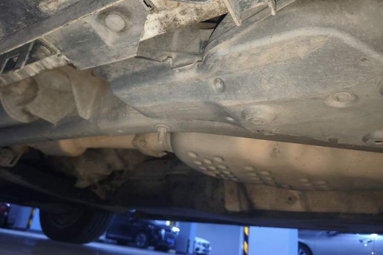 Used Land Rover Range Sport  Chassis Rear Left