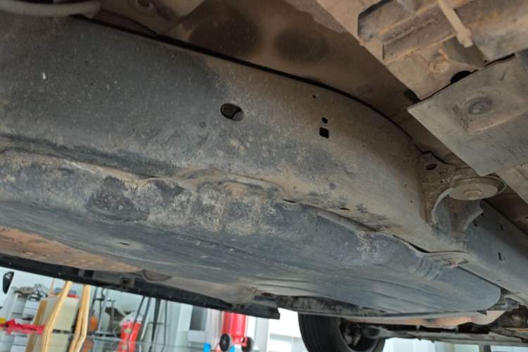 Used Land Rover Range Sport 2011 5.0 NA V8 HSE Chassis Rear Right