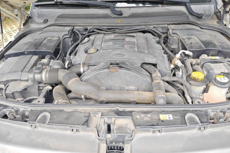 Used Land Rover Range Sport 2011 3.0 TDV6 Diesel Version Engine Bay