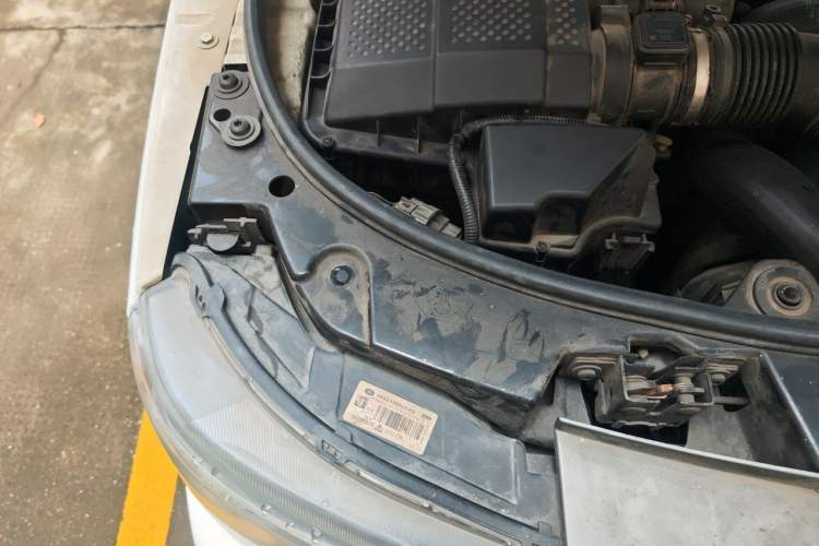 Used Land Rover Range Sport 2011 3.0 TDV6 Diesel Version Engine Bay Right