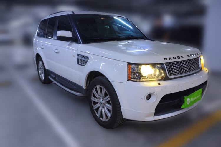 Used Land Rover Range Sport  Front Right 45 Deg