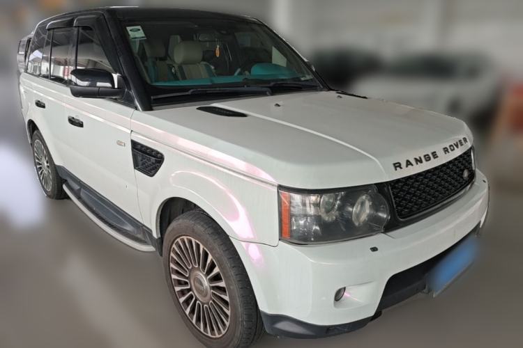 Used Land Rover Range Sport 2011 5.0 NA V8 HSE Front Right 45 Deg