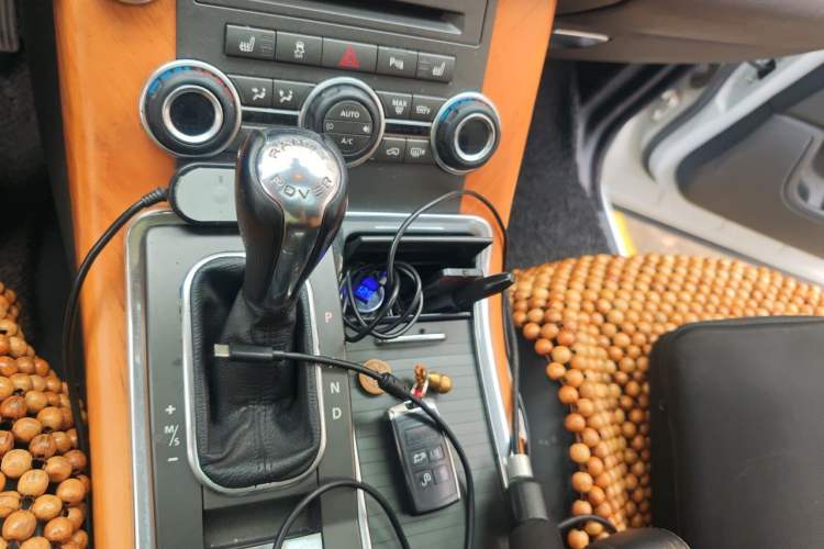 Used Land Rover Range Sport 2011 3.0 TDV6 Diesel Version Gear Lever