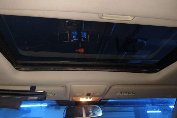 Used Land Rover Range Sport  Headliner