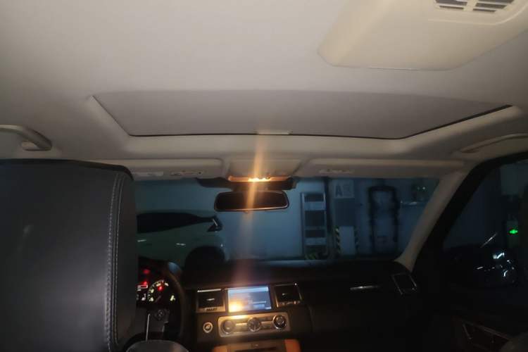 Used Land Rover Range Sport 2011 3.0 TDV6 Diesel Version Headliner
