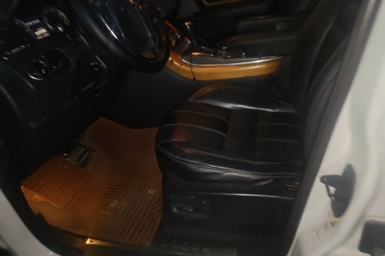 Used Land Rover Range Sport 2011 3.0 TDV6 Diesel Version Left Front Seat