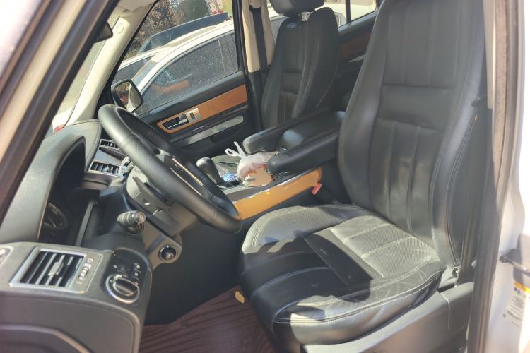 Used Land Rover Range Sport 2011 3.0 TDV6 Diesel Version Left Front Seat