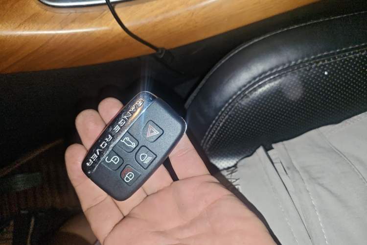 Used Land Rover Range Sport 2011 3.0 TDV6 Diesel Version Vehicle Key
