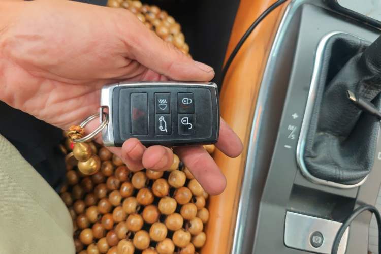 Used Land Rover Range Sport 2011 3.0 TDV6 Diesel Version Vehicle Key