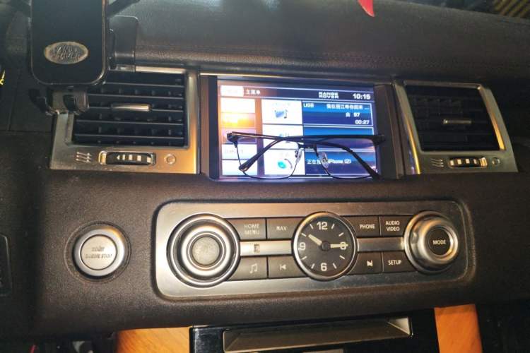 Used Land Rover Range Sport 2012 3.0 TDV6 HSE Diesel Edition Audio And AC Panel