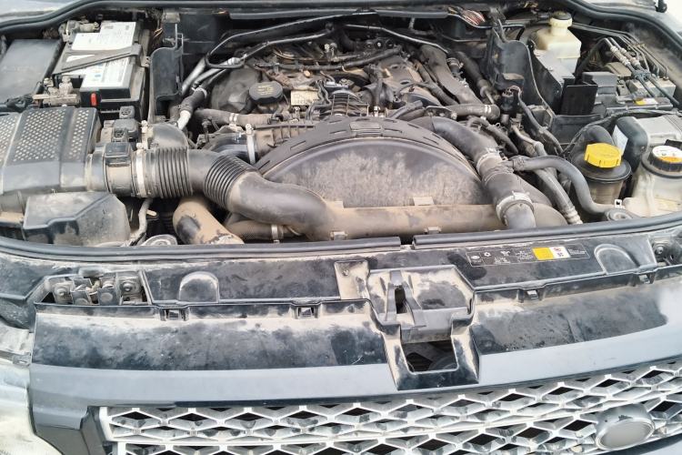 Used Land Rover Range Sport 2012 3.0 TDV6 HSE Diesel Edition Engine Bay