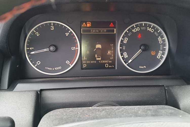 Used Land Rover Range Sport 2012 3.0 TDV6 HSE Diesel Edition Instrument Cluster