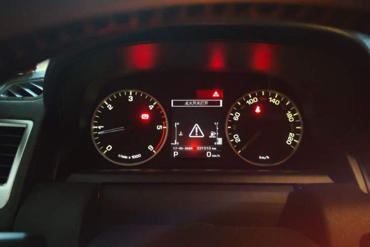 Used Land Rover Range Sport 2012 3.0 TDV6 HSE Diesel Edition Instrument Cluster