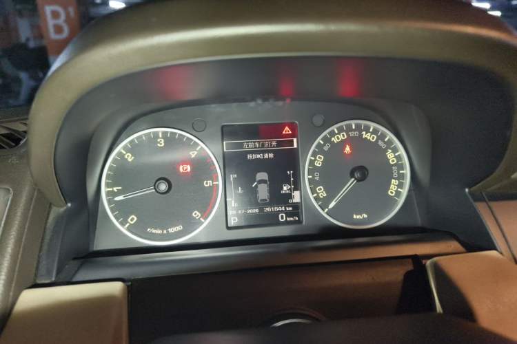 Used Land Rover Range Sport 2012 3.0 TDV6 HSE Diesel Edition Instrument Cluster