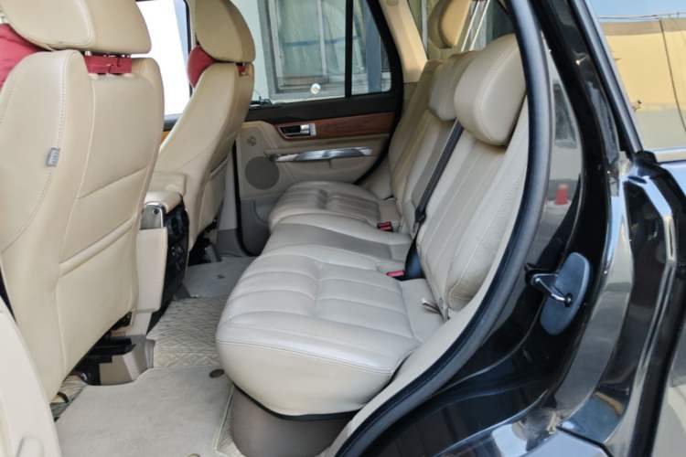 Used Land Rover Range Sport 2012 3.0 TDV6 HSE Diesel Edition Left Rear Seat