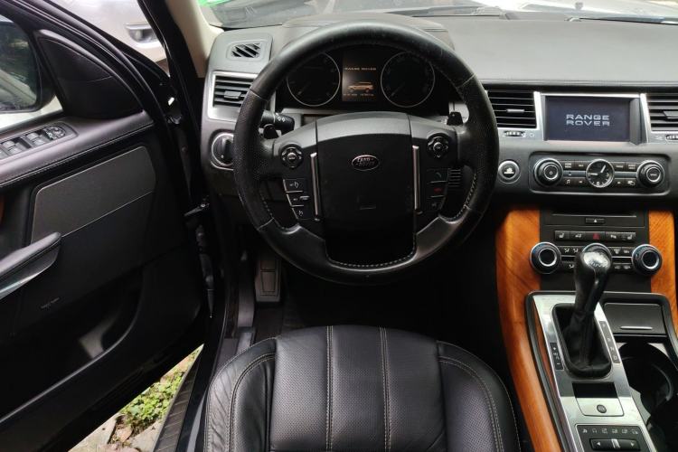Used Land Rover Range Sport 2012 5.0 SC V8 HSE Steering Wheel