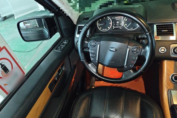 Used Land Rover Range Sport 2012 3.0 TDV6 HSE Diesel Edition Steering Wheel