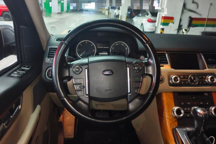 Used Land Rover Range Sport 2012 3.0 TDV6 HSE Diesel Edition Steering Wheel