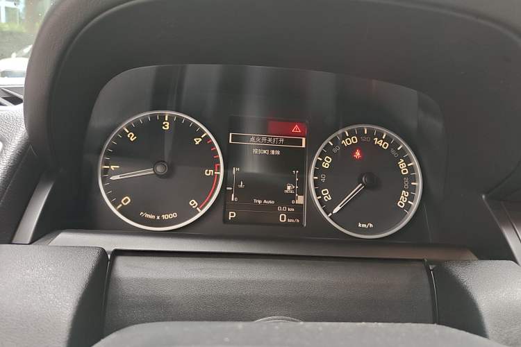 Used Land Rover Range Sport 2012 3.0 TDV6 HSE Diesel Edition Instrument Cluster