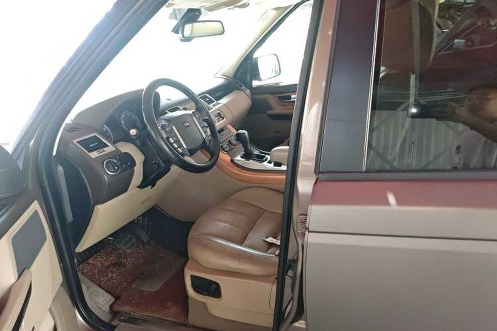 Used Land Rover Range Sport 2012 5.0 SC V8 HSE Left Front Seat
