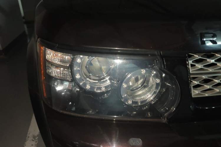 Used Land Rover Range Sport 2012 3.0 TDV6 HSE Diesel Edition Right Front Headlight
