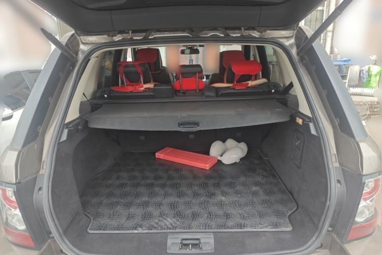 Used Land Rover Range Sport 2012 5.0 NA V8 HSE Trunk