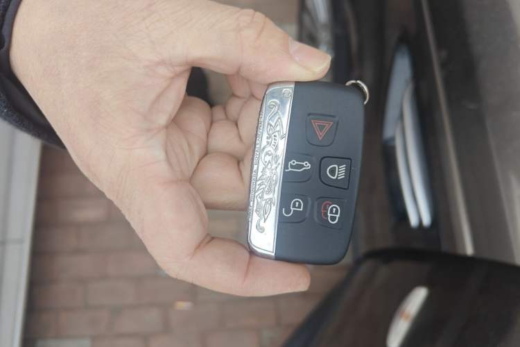 Used Land Rover Range Sport 2012 5.0 NA V8 HSE Vehicle Key