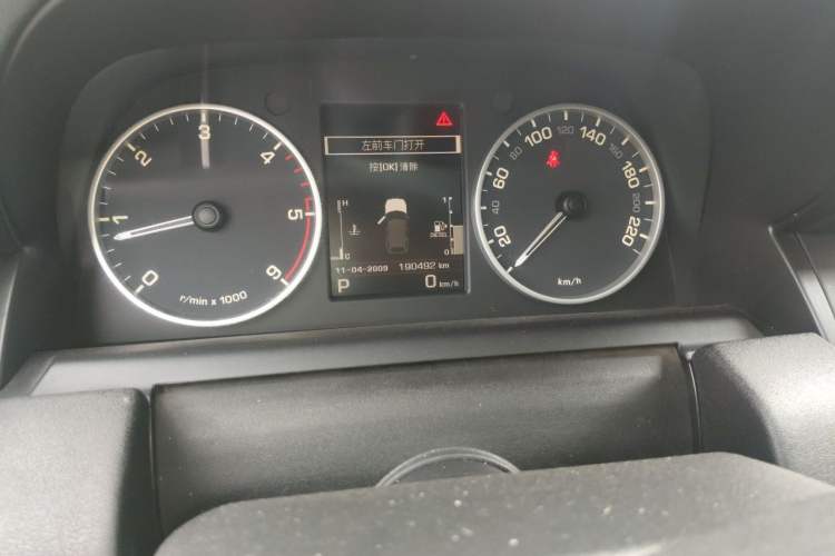 Used Land Rover Range Sport 2012 3.0 TDV6 HSE Diesel Edition Instrument Cluster