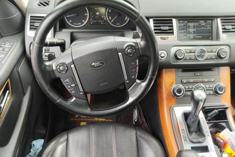 Used Land Rover Range Sport 2012 3.0 TDV6 HSE Diesel Edition Steering Wheel