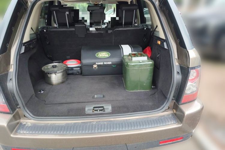 Used Land Rover Range Sport 2012 3.0 TDV6 HSE Diesel Edition Trunk