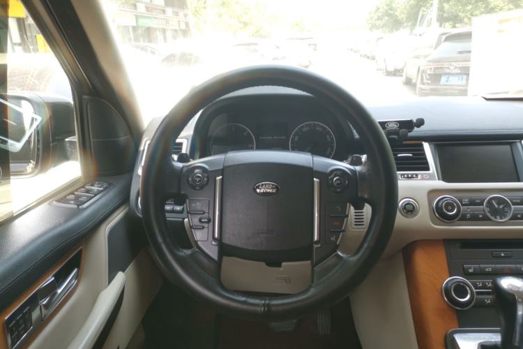 Used Land Rover Range Sport 2012 3.0 TDV6 HSE Diesel Edition Steering Wheel