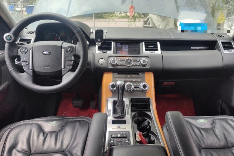Used Land Rover Range Sport 2012 5.0 NA V8 HSE Center Console