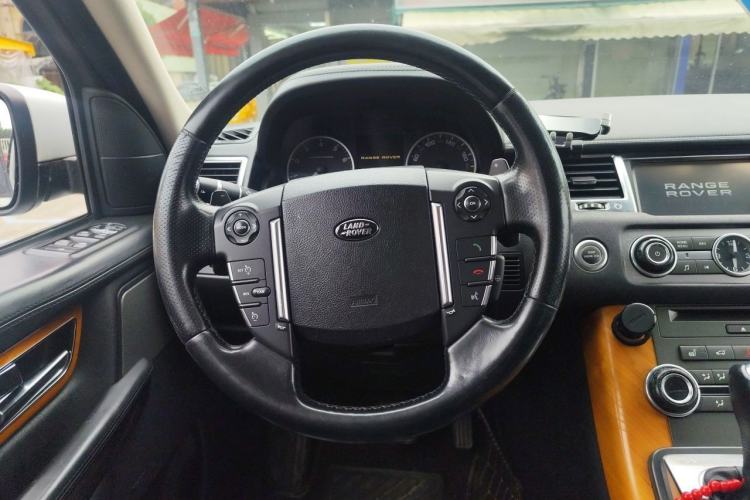 Used Land Rover Range Sport 2012 5.0 SC V8 HSE Steering Wheel