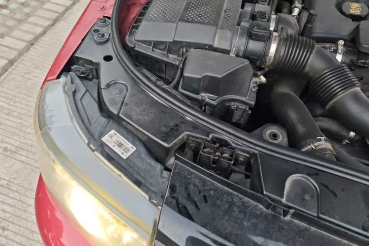Used Land Rover Range Sport 2012 3.0 TDV6 HSE Diesel Edition Engine Bay Right