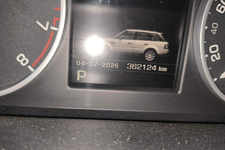 Used Land Rover Range Sport  Odometer Close Up