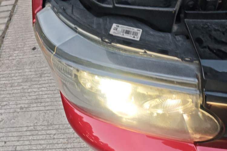 Used Land Rover Range Sport 2012 3.0 TDV6 HSE Diesel Edition Right Front Headlight