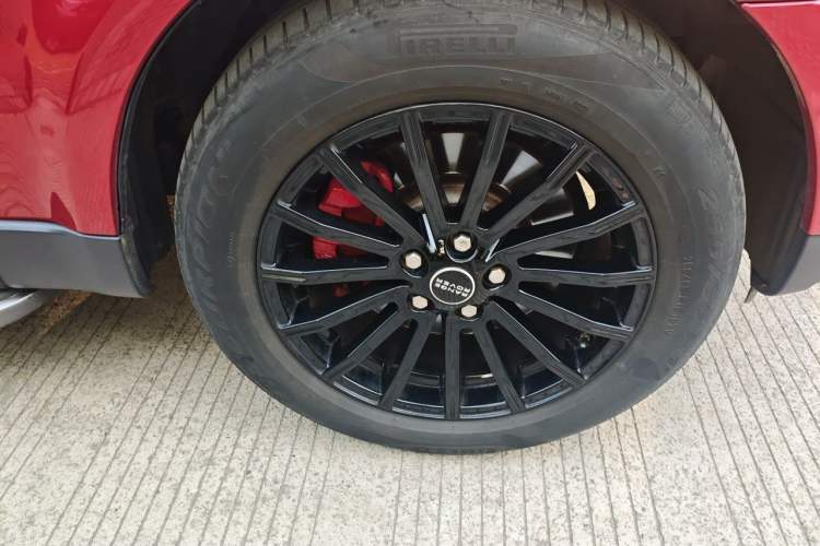 Used Land Rover Range Sport 2012 3.0 TDV6 HSE Diesel Edition Right Front Wheel Hub