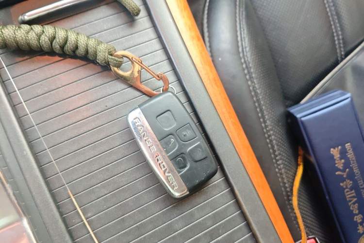 Used Land Rover Range Sport 2012 3.0 TDV6 HSE Diesel Edition Vehicle Key