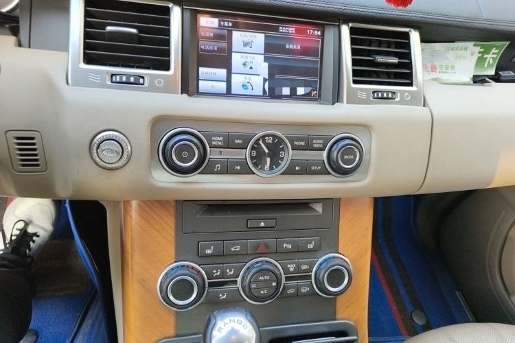Used Land Rover Range Sport 2012 3.0 TDV6 HSE Diesel Edition Audio And AC Panel