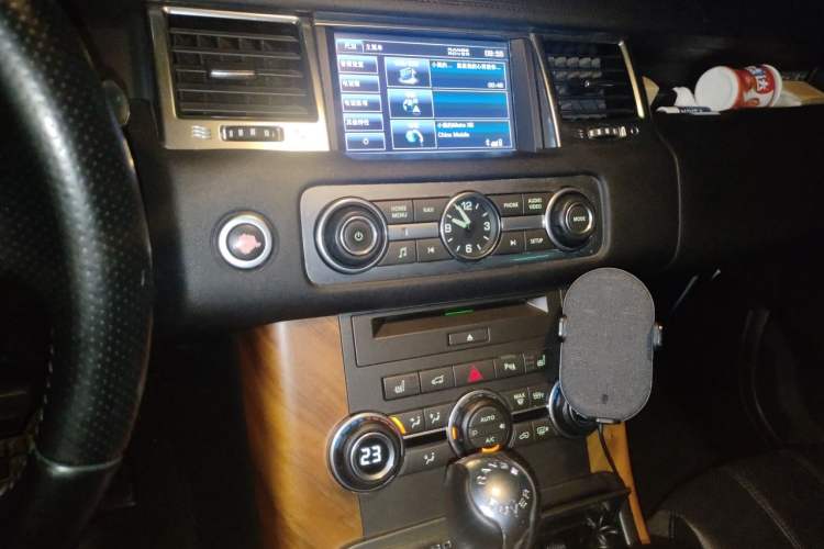 Used Land Rover Range Sport 2012 3.0 TDV6 HSE Diesel Edition Audio And AC Panel