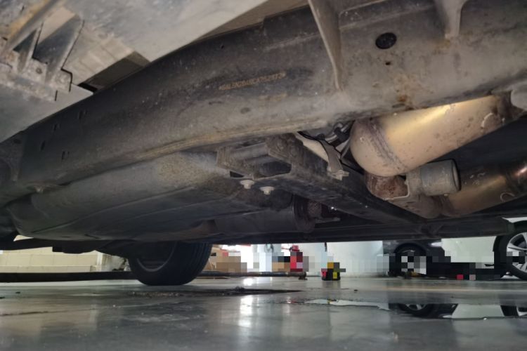 Used Land Rover Range Sport 2012 5.0 NA V8 HSE Chassis Front Right